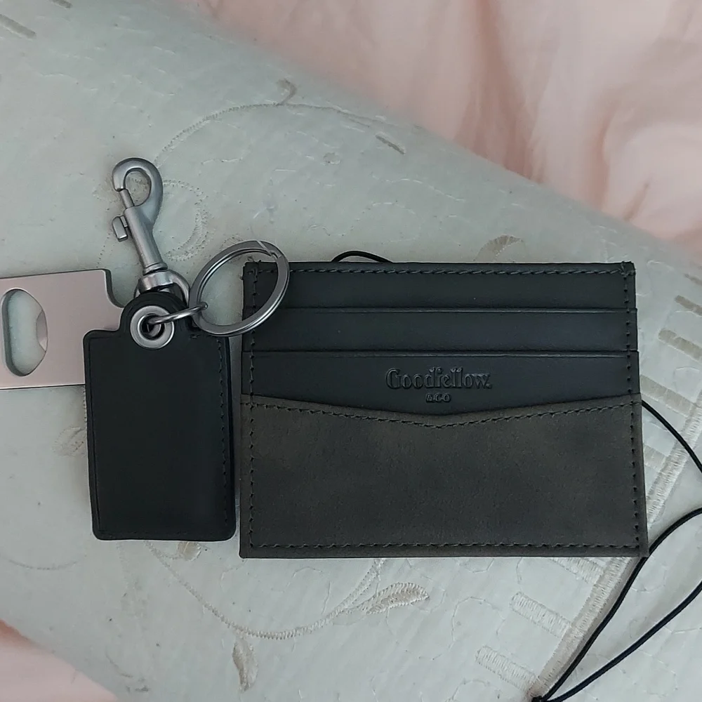 Goodfellow Olive Green Fsux Leather Card Case & Key Fob Set New